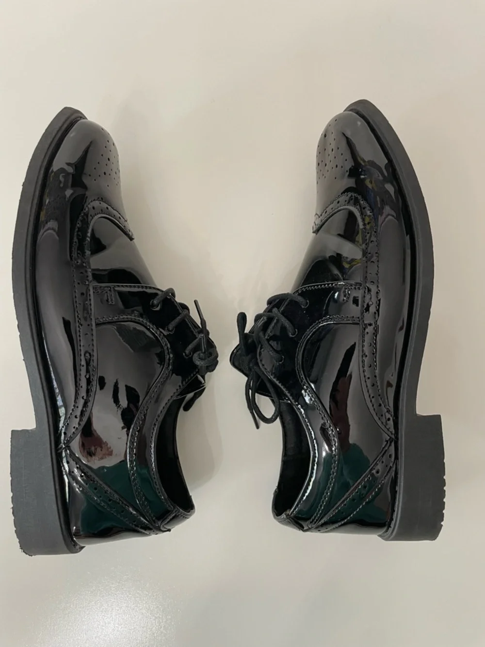 Josmo Boys Black Mirror Shine Dress Shoes, size 4